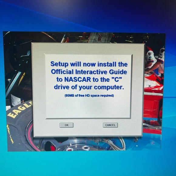 1998 The Official Interactive Guide to NASCAR PC CD-ROM 2 Disc Racing Game - Picture 5 of 6